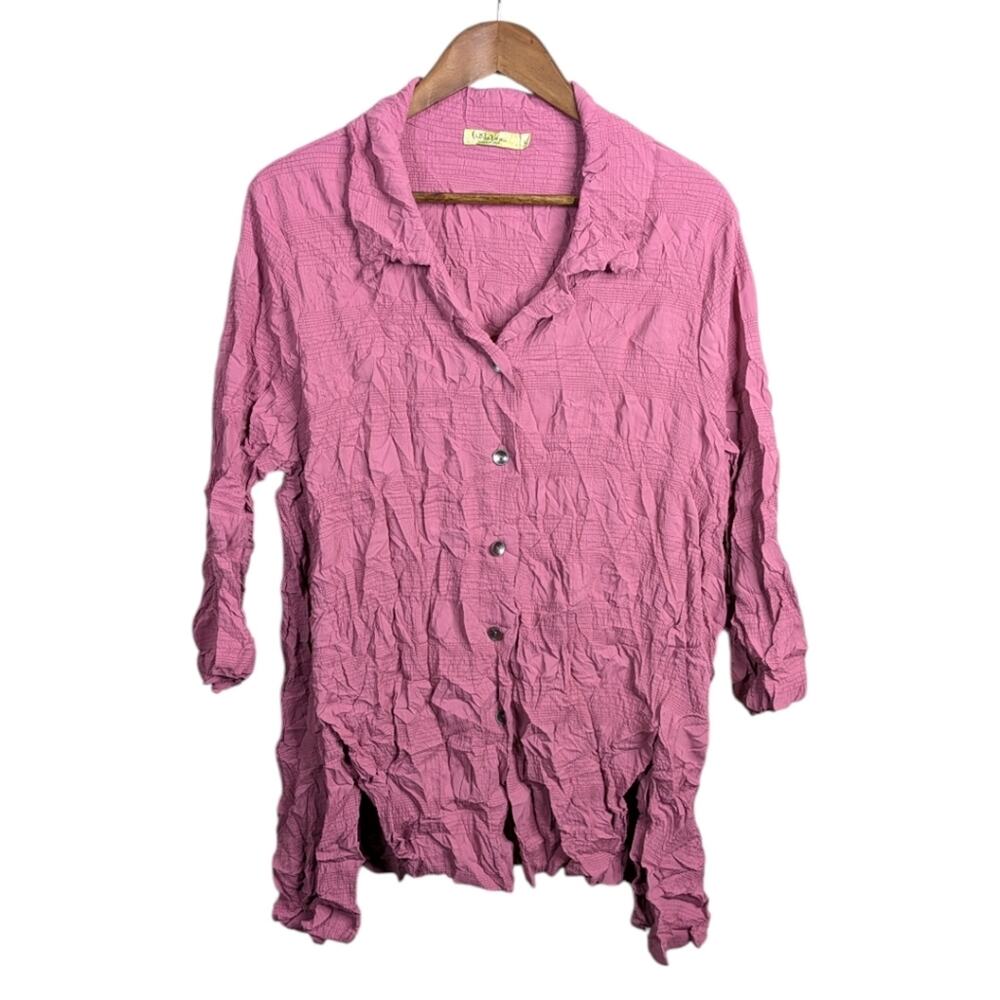 Chalet Kehlani Crinkle Button Front Shirt Top Large Pink Textured Travel T25181